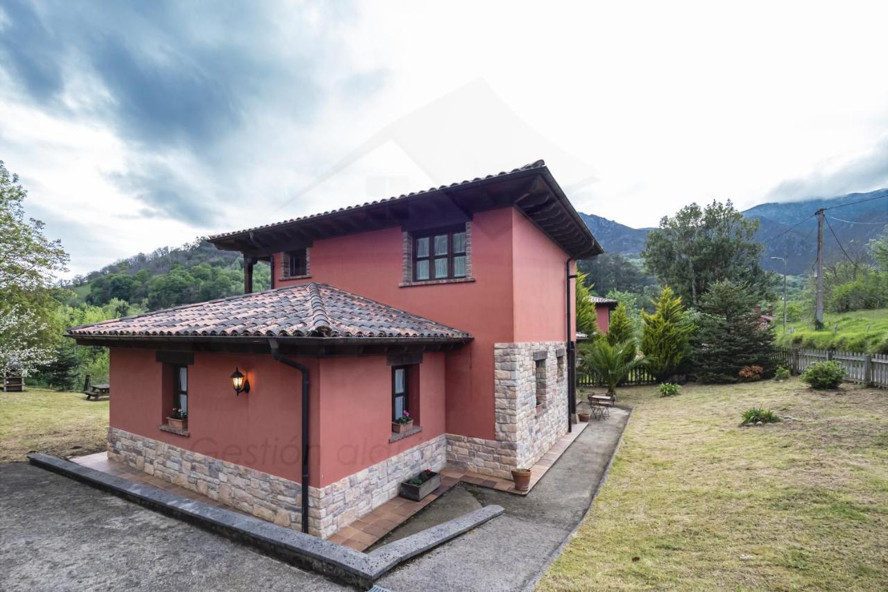 La Coqueta Del Sueve Villa Arriondas Kültér fotó